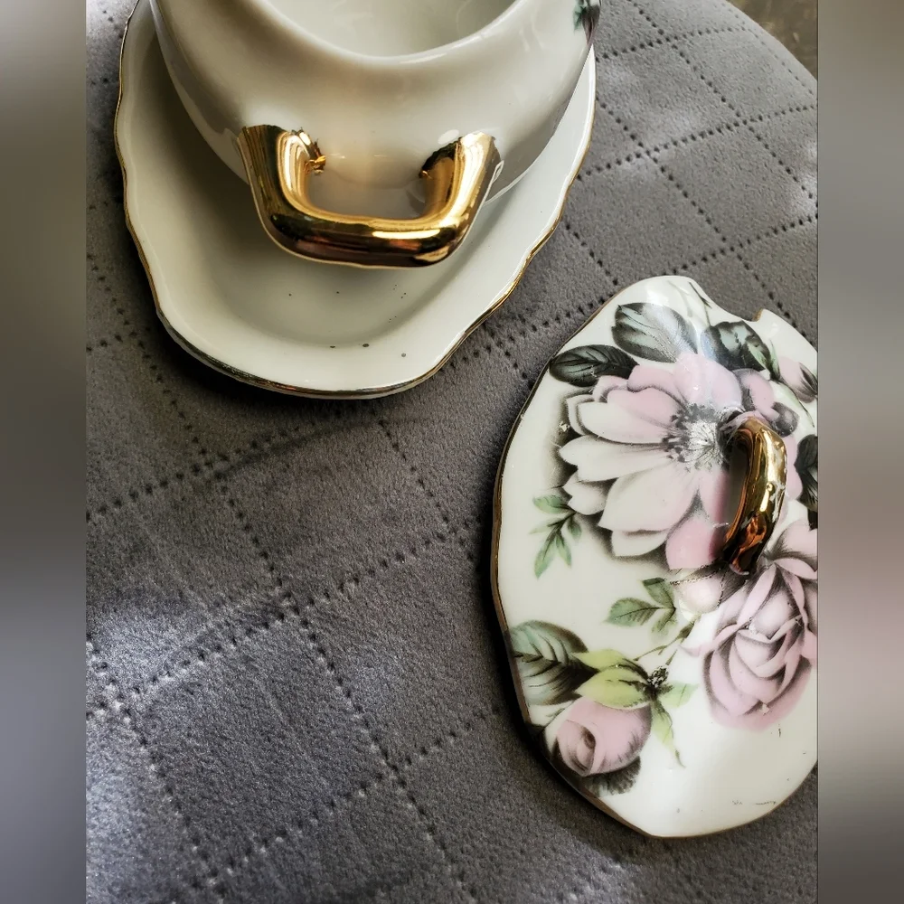 Floral Gravy Server with Gold Accents